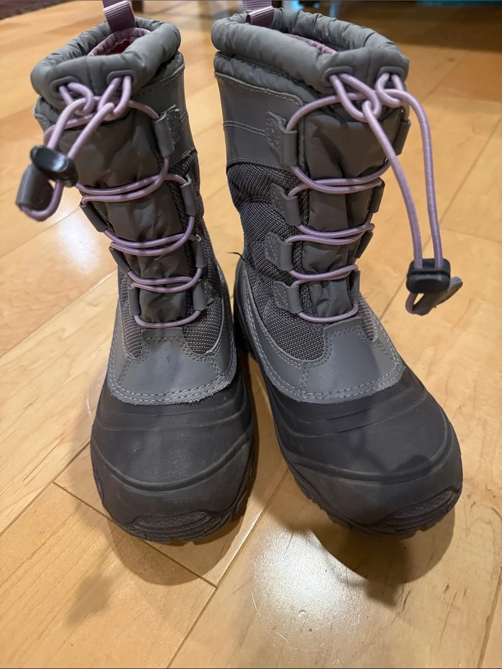 The North Face Kids Gray & Purple Insulated Snow Boot
